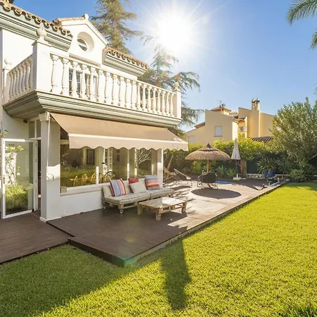 Cubo's La Casita House Guadalhorce Views 펜션 코인